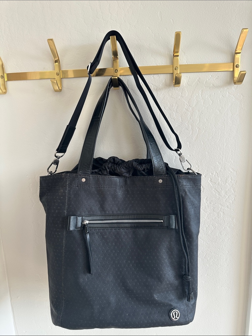 lululemon athletica 3-Piece Bag set- laptop sleeve
